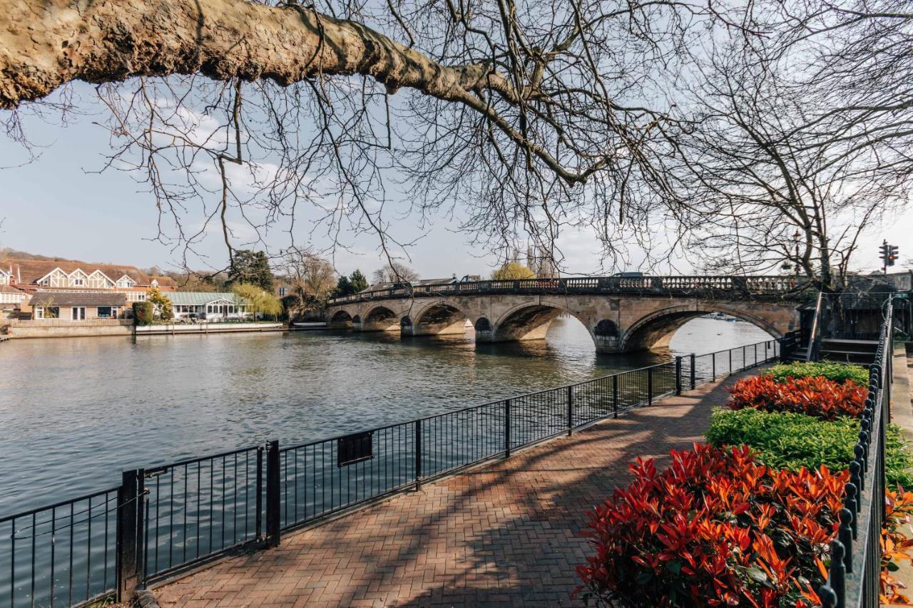 Central Modern Flat For 4-6 & Dedicated Parking Henley-on-Thames Eksteriør bilde